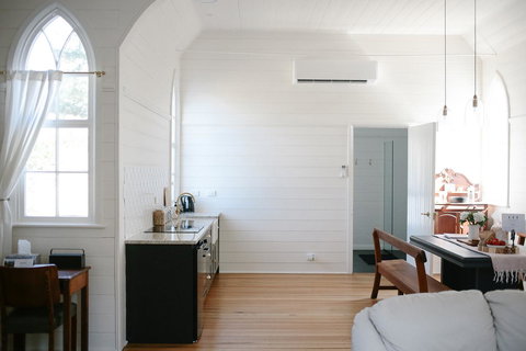 Old White Church Bed & Breakfast - Darwin Holiday 18