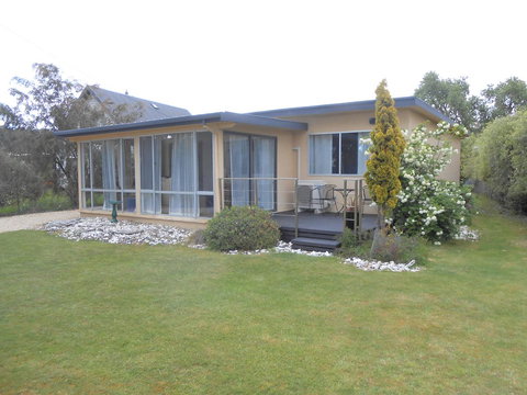 Bruny Ocean Cottage - Darwin Holiday 0