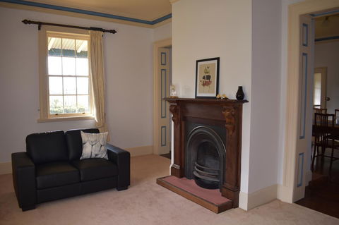 CLAYFIELD HOMESTEAD - Rustic Country Accommodation - Darwin Holiday 9