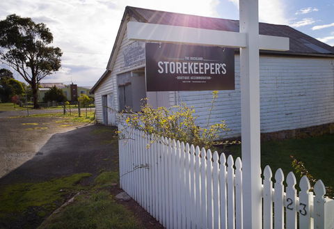 The Storekeeper\'s - Darwin Holiday 10