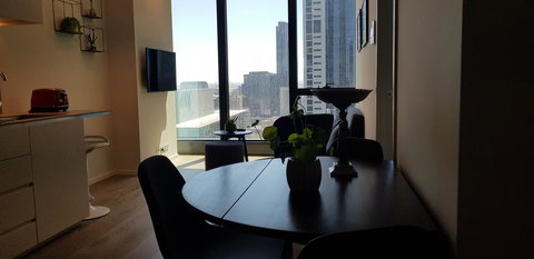 New Stylish Southbank Apartment Close To Crown - Darwin Holiday 0