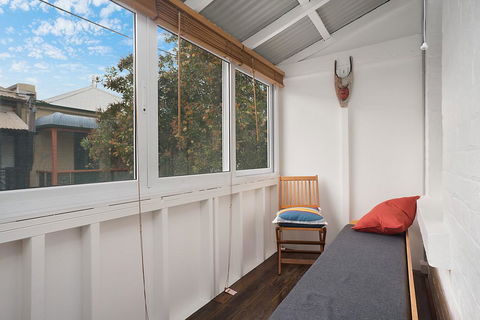 Newcastle Short Stay Apartments - 9 Alfred Street - Darwin Holiday 3