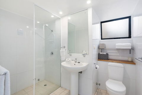 Newcastle Short Stay Apartments - Flagstaff Apartment - Darwin Holiday 3