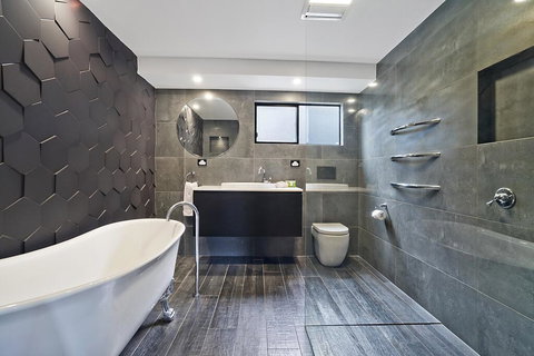 Newcastle Short Stay Apartments - Glebe Road Adamstown - Darwin Holiday 1