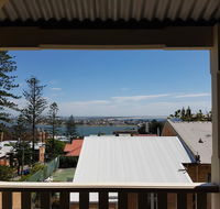 Newcastle Short Stay Apartments - Vista Apartment - Darwin Holiday