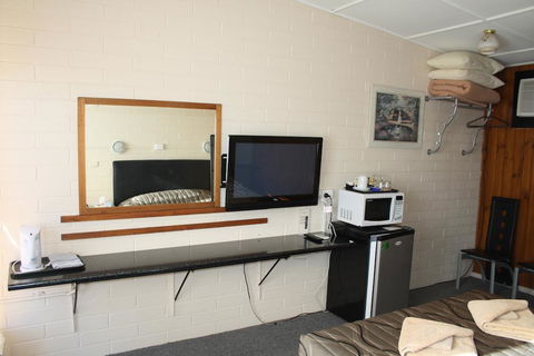 Nhill Oasis Motel - Darwin Holiday 3