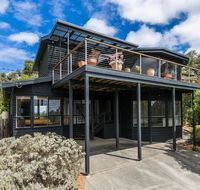 NICHE ON NOBLE - Ever Changing Vista - Darwin Holiday