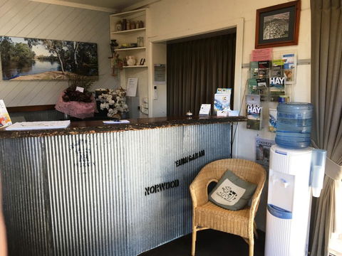 Nicholas Royal Motel - No Pets Allowed - Darwin Holiday 0