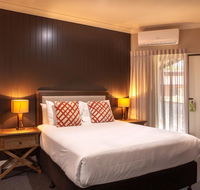 Nightcap at Archer Hotel - Darwin Holiday