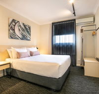 Nightcap at Hendon Hotel - Darwin Holiday