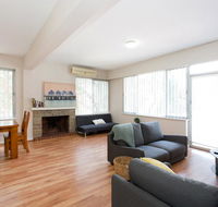 Nights on Broadway - Close to River UWA  Hospitals - Darwin Holiday