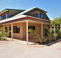 Ningaloo Breeze Villa 9 - 3 Bedroom Fully Self-Contained Holiday Accommodation - Darwin Holiday