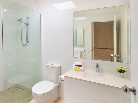 Noosa Entrance Waterfront Resort - Darwin Holiday 1
