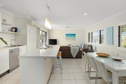 Noosa Shores Apartment 25 - Darwin Holiday 3