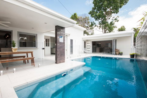 Noosaville Hideaway - Darwin Holiday 1