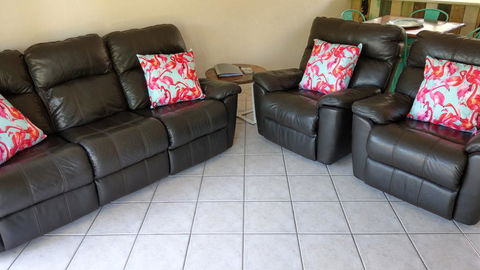 Noosaville Resort Living On Noosa River Gympie Terrace - Darwin Holiday 3