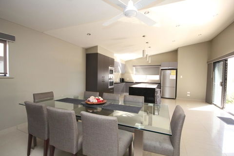 NORTHERN HAVEN-3/16 David Campbell St NH - Darwin Holiday 2