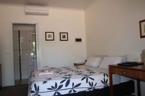 Norwood House Motel & Receptions - Darwin Holiday 3