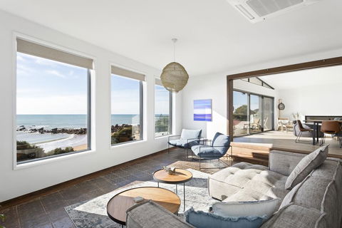 Novo Luxury Apartment - Darwin Holiday 1