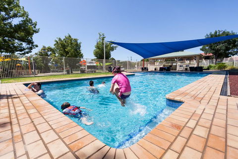 NRMA Dubbo Holiday Park - Darwin Holiday 0