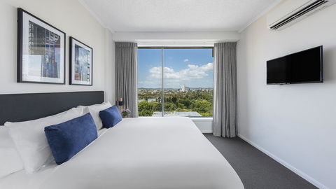 Oaks Brisbane On Margaret Suites - Darwin Holiday 1