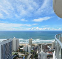 Ocean and Waterway View 34th Floor Chevron Renaissance - Darwin Holiday