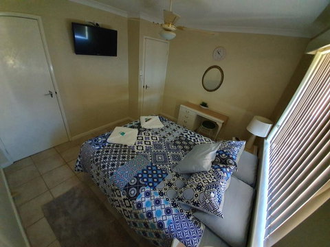 Ocean Beach Chalet 15 - Darwin Holiday 3