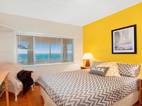 Ocean Blue Apartment One - Oceanfront Apartment - Darwin Holiday 2
