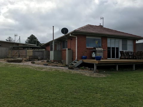 OCEAN BREEZE - Darwin Holiday 1