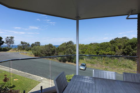 Ocean Crest 10 - Darwin Holiday 0