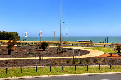 Ocean Drive Motel - Darwin Holiday 2