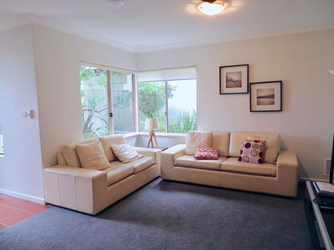 Ocean View Beach House, Margaret River - Darwin Holiday 0
