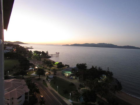 Ocean View Studios 75 The Strand, Free Fast Wifi/Foxtel - Darwin Holiday 1