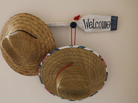 Ocean Views' 4 Ocean Street - Air Conditioned Luxury With Beautiful Ocean Views - Darwin Holiday 1