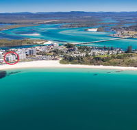 Oceanic 10 -On Forster Main Beach - Darwin Holiday