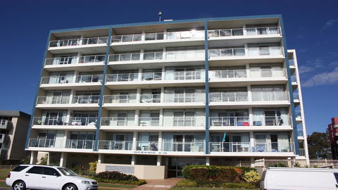 Oceanic 3 - On The Beach! - Darwin Holiday 0