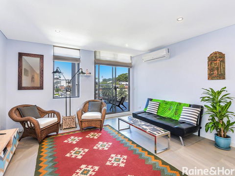 Oceans Edge #8 - 8/5 Campbell Crescent, Terrigal - Darwin Holiday 3