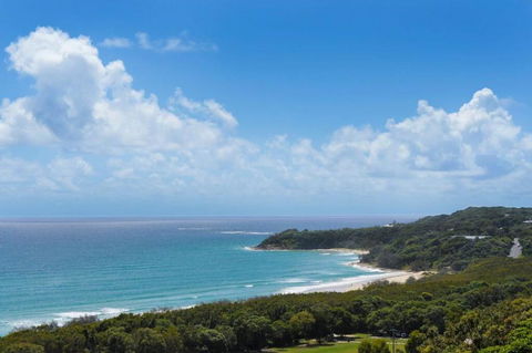 Oceanside 4 Bedrooms - Darwin Holiday 0