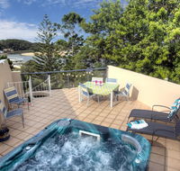 oceanview 6 with rooftop terrace  spa - Darwin Holiday