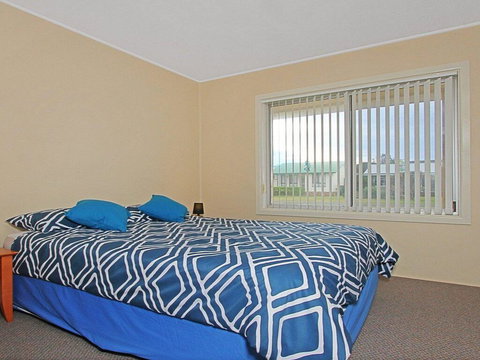 Ohio - One Street Back From Beach Access - Darwin Holiday 1