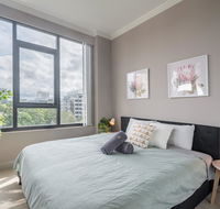 Olympic Park near Qudos Bank Arena King Bed 1BR 1Bath Sleeps 6 Air-cond parking - Darwin Holiday