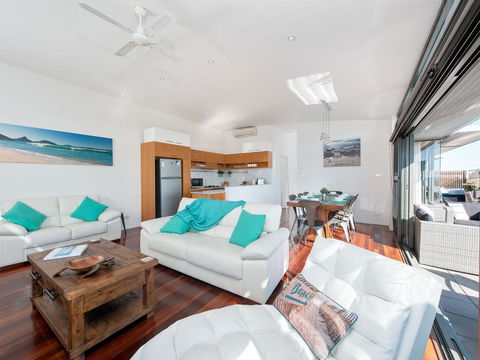 One Mile Cl, Townhouse 22, 26, The Deckhouse - Darwin Holiday 1