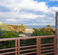 One Mile Ridge' 12a/26 One Mile Close - stunning views air con infinity pool - Darwin Holiday