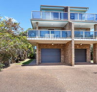 One Street from Main Beach - Darwin Holiday