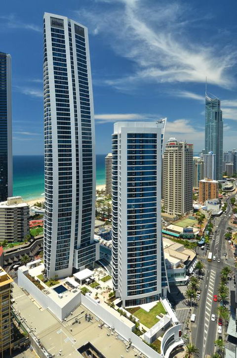 Orchid Residences - HR Surfers Paradise - Darwin Holiday 3