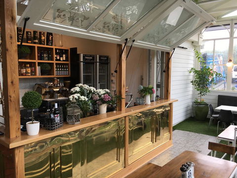 Oscars Hotel And Cafe Bar - Darwin Holiday 0