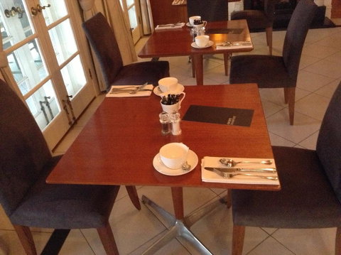 Oscars Waterfront Boutique Hotel - Darwin Holiday 1