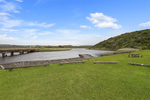 Otway Coastal Villas - Darwin Holiday 1