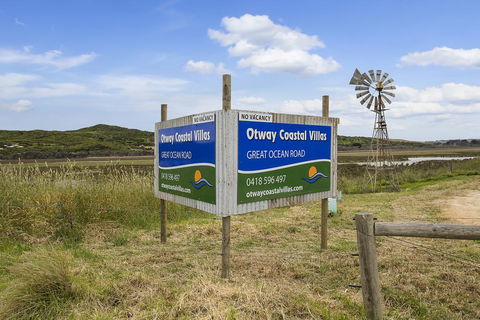 Otway Coastal Villas - Darwin Holiday 2