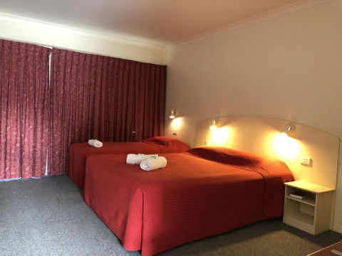 Outback Quarters- Motel Hay - Darwin Holiday 0